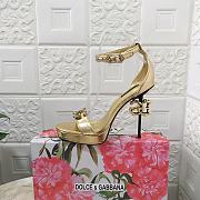 Fortok Dolice & Gabana DG Big Gold Buckle Heel Sandals in Gold - 4
