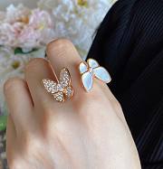 Fortok Van Cleef & Arpels Butterfly Ring - 1
