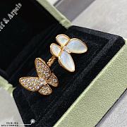 Fortok Van Cleef & Arpels Butterfly Ring - 4