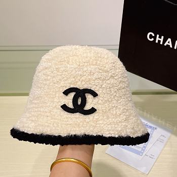 Fortok Chanel Classic Logo Bucket Hat White/Black