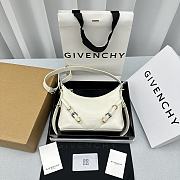 Fortok Givenchy White Voyou Party Leather Shoulder Bag 24x18x3.5cm - 1