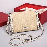 Fortok Valentino Rockstud Shoulder Bag in Boucle Raffia 22.5x5x16cm - 5