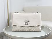 Fortok Chanel A07095 White Flap CC Silver Chain Shoulder Bag 32x7.5x19cm - 1