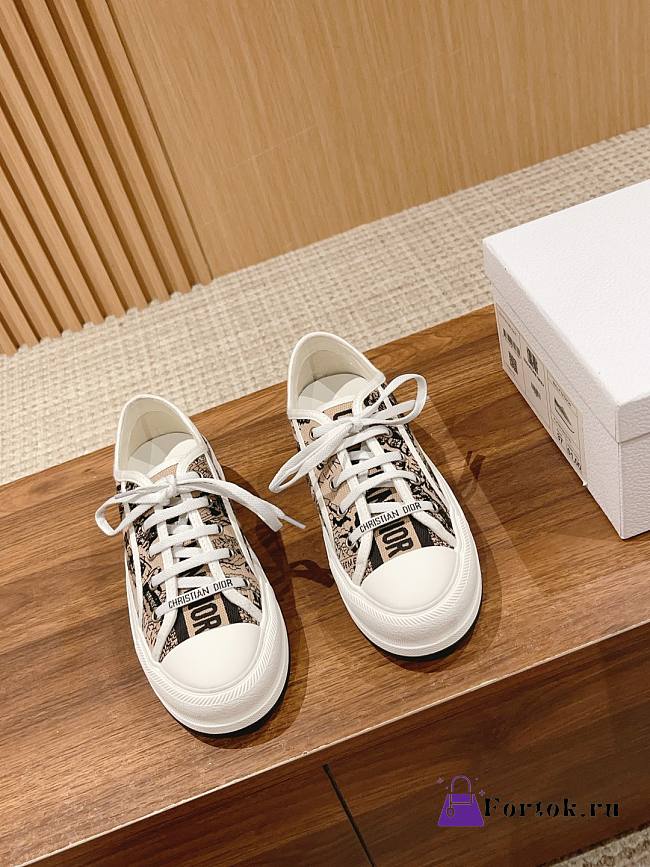 Fortok Dior Platform Sneakers Beige and Black Cotton Embroidered with Plan de Paris Motif - 1