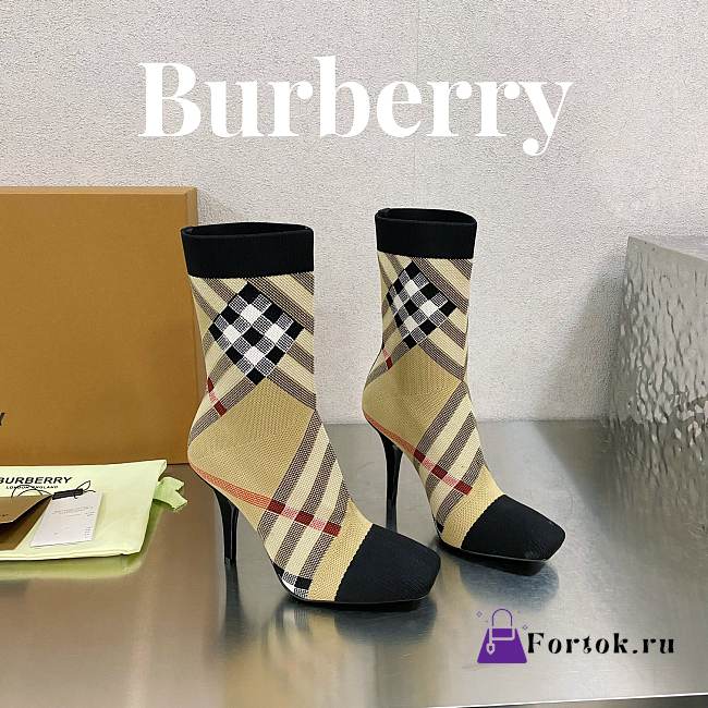 Fortok Burberry Knitted Check Sock Boots Beige - 1
