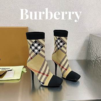 Fortok Burberry Knitted Check Sock Boots Beige