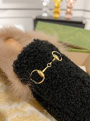 Fortok Gucci Fur Loafers Black - 2