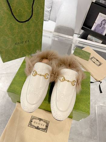 Fortok Gucci Fur & Leather Loafers White