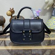 Fortok Louis Vuitton Hide & Seek Bag Black M22724 21x15x8cm - 1