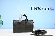Fortok Louis Vuitton Keepall XS Bag Black M57961 21x12x9cm - 5