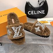 Fortok Louis Vuitton 2023 Wool Slippers Brown - 3