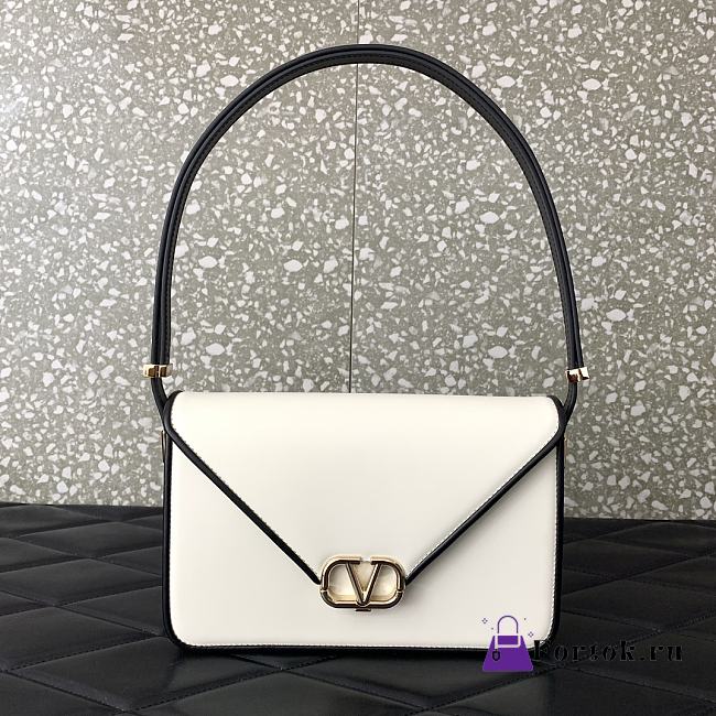Fortok Valentino Garavani Letter Leather Shoulder Bag White 5080 24x15.5x7cm - 1