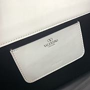 Fortok Valentino Garavani Letter Leather Shoulder Bag White 5080 24x15.5x7cm - 5