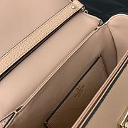 Fortok Valentino Garavani Logo-print Shoulder Bag Beige 8030 22x15x5cm - 4