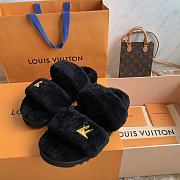 Fortok Louis Vuitton Sunset Comfort Fur Slippers Black - 2