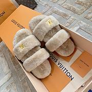 Fortok Louis Vuitton Sunset Comfort Fur Slippers Beige - 4