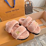 Fortok Louis Vuitton Sunset Comfort Fur Slippers Pink - 1