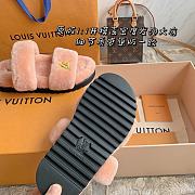Fortok Louis Vuitton Sunset Comfort Fur Slippers Pink - 2