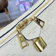 Fortok Louis Vuitton Sac Sport Bag Cream 27x22x10.5cm - 3