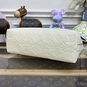 Fortok Louis Vuitton Sac Sport Bag Cream 27x22x10.5cm - 2