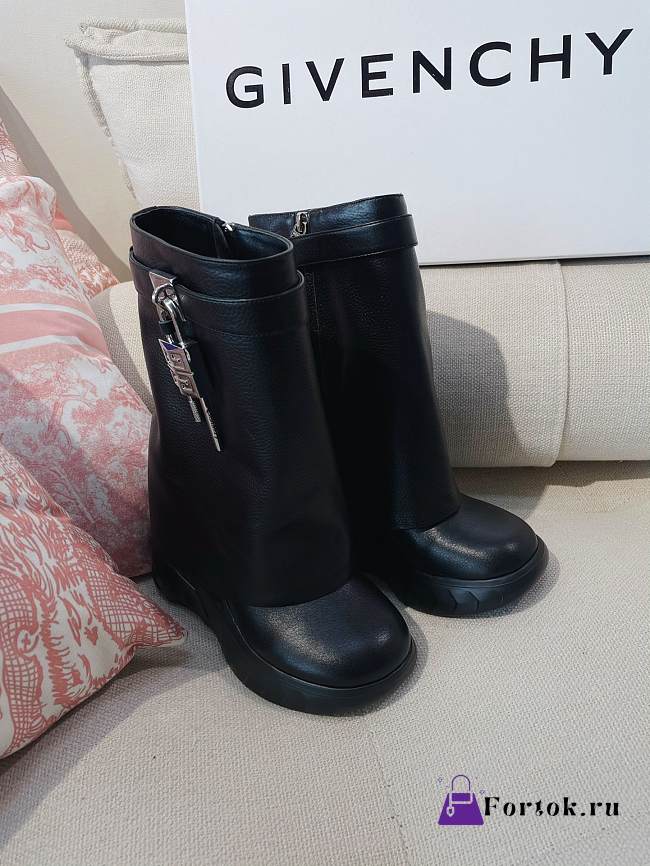 Fortok Givenchy Shark Lock Biker Boots Black - 1
