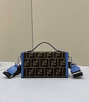 Fortok Fendi Soft Trunk Baguette Blue Leather and FF Fabric Bag 80102 21.5x6.5x12cm - 3