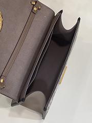 Fortok Fendi Kan I F Leather Bag in Brown 26cm - 2
