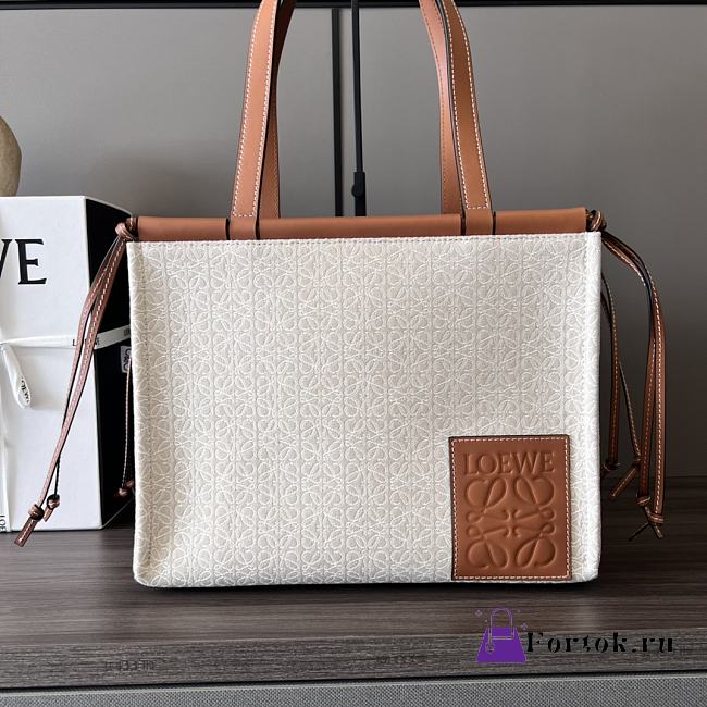 Fortok Loewe Cushion Tote Anagram Jacquard And Calfskin Tan 061921 32x24x16cm - 1