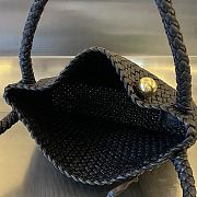 Fortok Bottega Veneta Tosca Intreccio Leather Shoulder Bag Black 27x18x8cm - 5