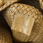 Fortok Bottega Veneta Tosca Intreccio Leather Shoulder Bag Brown 27x18x8cm - 3