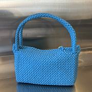 Fortok Bottega Veneta Tosca Intreccio Leather Shoulder Bag Blue 27x18x8cm - 4