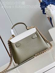Fortok Louis Vuitton Lockme Ever Bag in Green M21088 23x17x10cm - 6