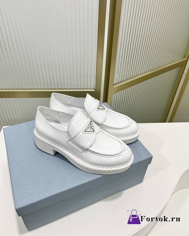 Fortok Prada Calzature Donna White Loafers - 1