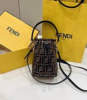 Fortok Fendi Mon Tresor Leather Bag With Embossed Ff Monogram in Brown 12x18x10cm - 1