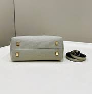 Fortok Fendi Iconic By the way Boston Bag in Light Green 8612 17x8x12cm - 3