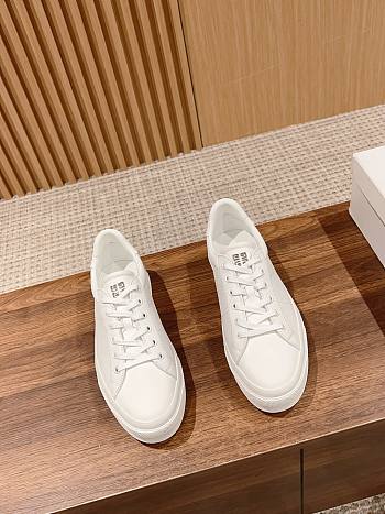 Fortok Givenchy White Sneakers City Sport