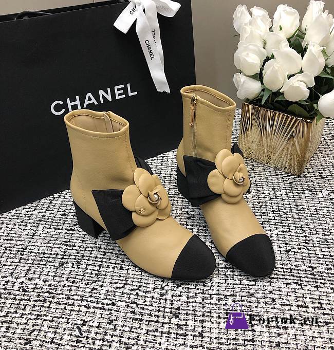 Fortok Chanel Beige Boots With Camellia - 1