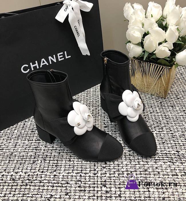 Fortok Chanel Black Boots With Camellia - 1