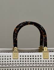 Fortok Fendi Sunshine Two-toned Perforated Leather Shopper Bag 8575 37x13.5x32cm - 4