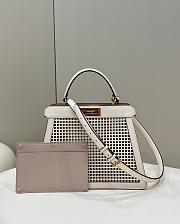 Fortok Fendi Peekaboo ISeeU Two-toned Perforated Leather Bag 80105 34x13.5x26cm - 1