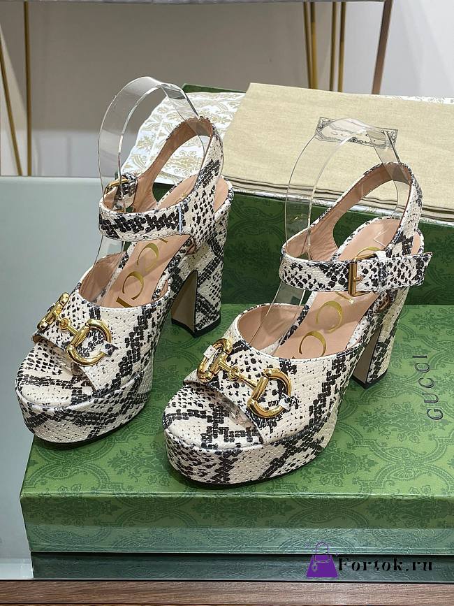 Fortok Gucci Beige & Brown Python Horsebit Heeled Sandals - 1