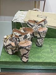 Fortok Gucci Beige & Brown Python Horsebit Heeled Sandals - 4