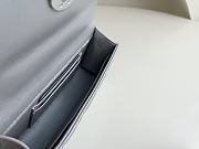 Fortok Chanel 23P Handle Kelly Bag Silver 18x10x4.5cm - 2