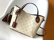 Fortok Louis Vuittion Mahina Hina Magnolia Bag Cream M51950 23x21x13cm - 1
