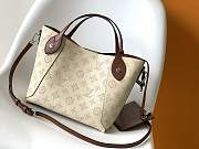 Fortok Louis Vuittion Mahina Hina Magnolia Bag Cream M51950 23x21x13cm - 2