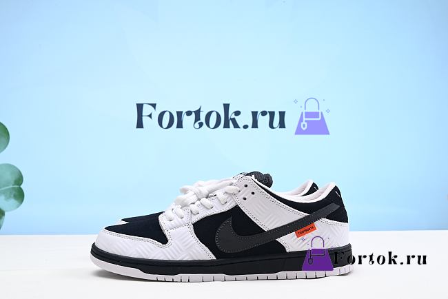 Fortok Nike Dunk Low Retro FD2629-100 Black And White Sneakers - 1