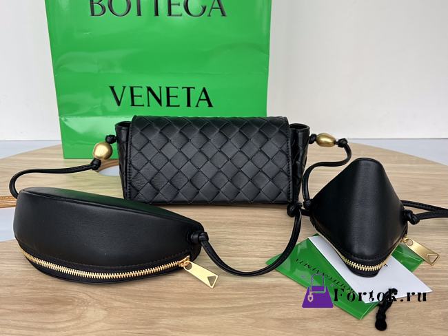 Fortok Bottega Veneta Multi Cross Body Pouch Black 717429 18x9x8cm - 1