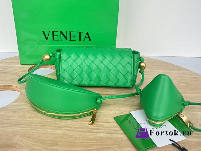 Fortok Bottega Veneta Multi Cross Body Pouch Green 717429 18x9x8cm - 1