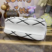 Fortok Louis Vuitton GO-14 Twist Bag Black&White M22890 23x16x10cm - 2