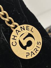 Fortok Chanel 23B Black Velvet Bag 17x19x6cm - 5